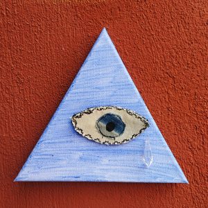 ojo de diosa que todo lo ve. las lágrimas, como bien sabes también pueden ser de alegría